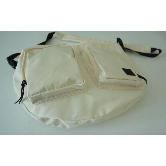 Free People Movement 92966944 Women's Whipped Cream/Ivory Trailhead Sling Bag - Picture 9 of 11